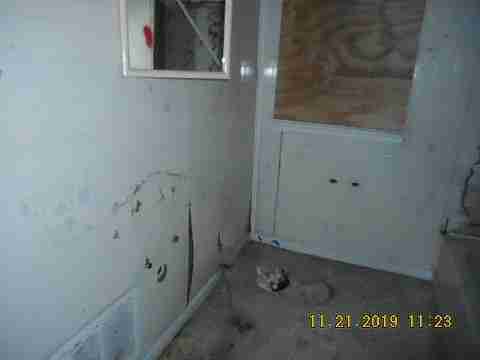 14615 Lauder (31)_m.jpg